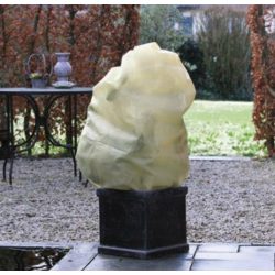   Téli takaró fólia zsinórral bézs átm.100cmx1 5m 50g/m2 